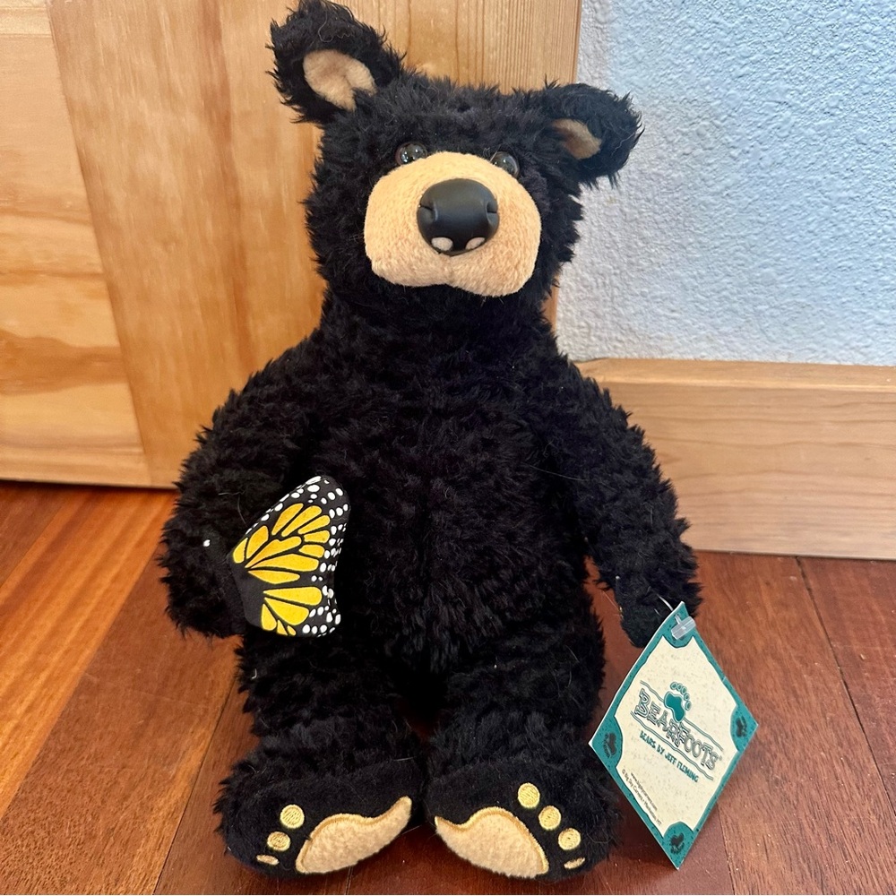 NEW Bearfoots Big Sky Carvers Plush Bear with Butterfly